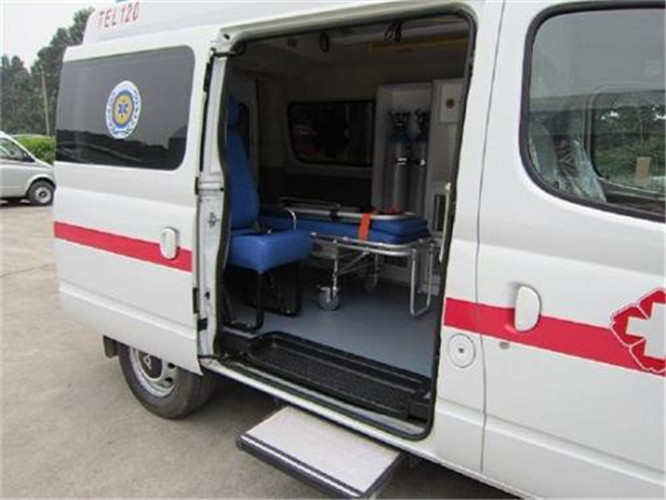 长顺救护车出租服务案例7